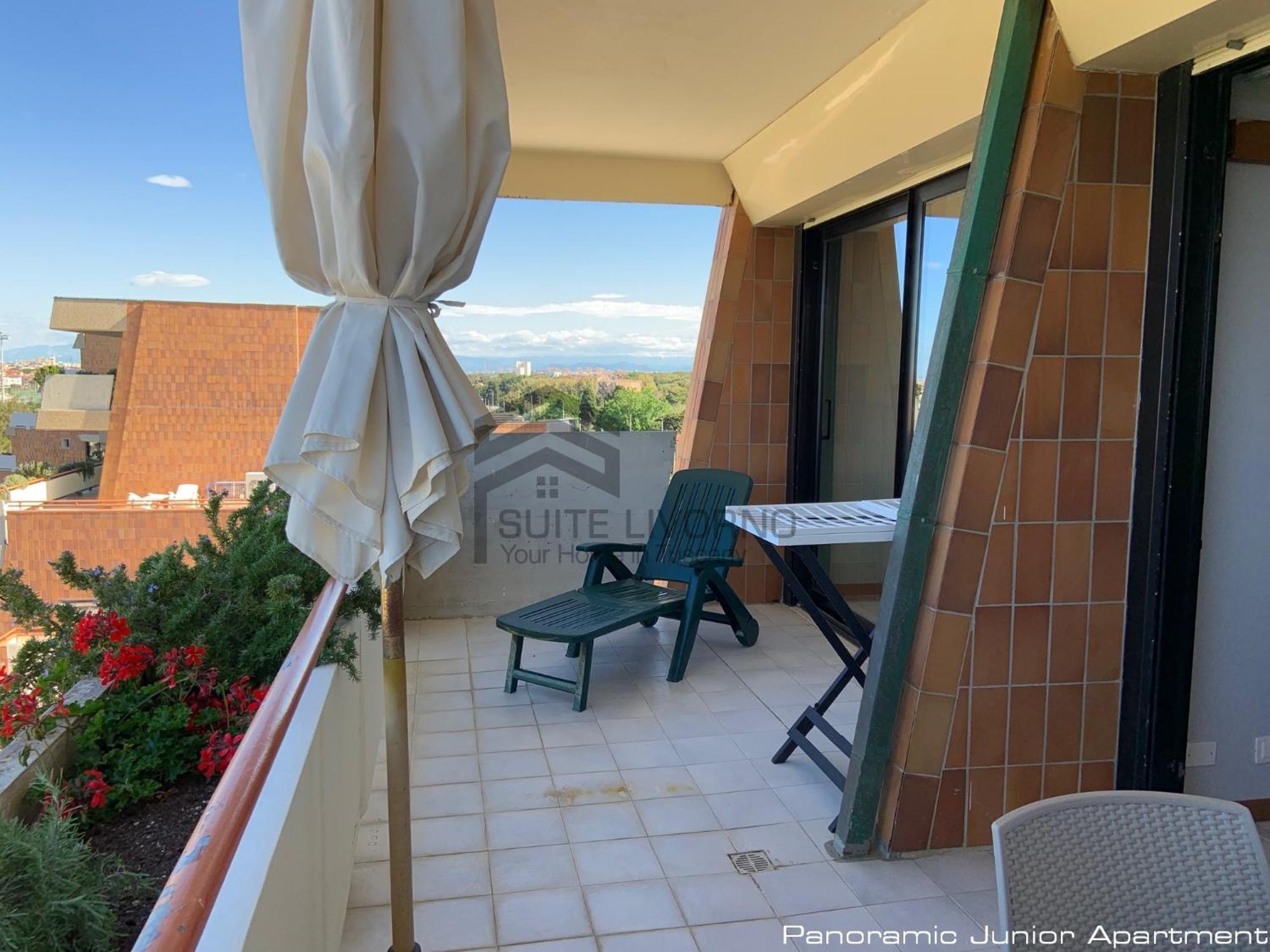 Suites Marilia Apartments Pool Side - Suite Livorno Holiday Home Group Экстерьер фото