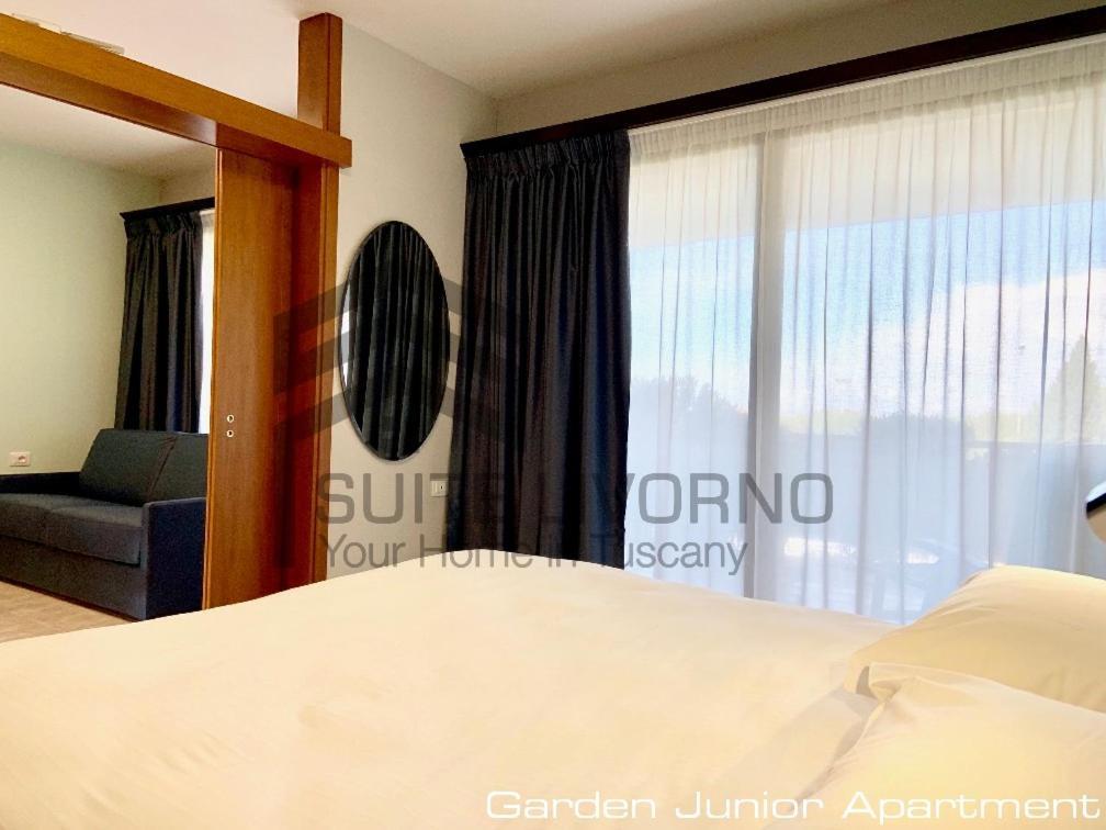 Suites Marilia Apartments Pool Side - Suite Livorno Holiday Home Group Экстерьер фото